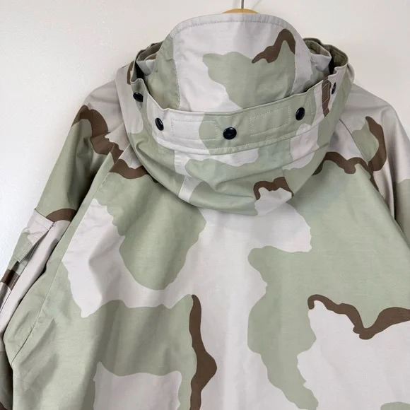 US Military ECWCS Gore-Tex Desert Camo Cold Weather Parka Medium Long